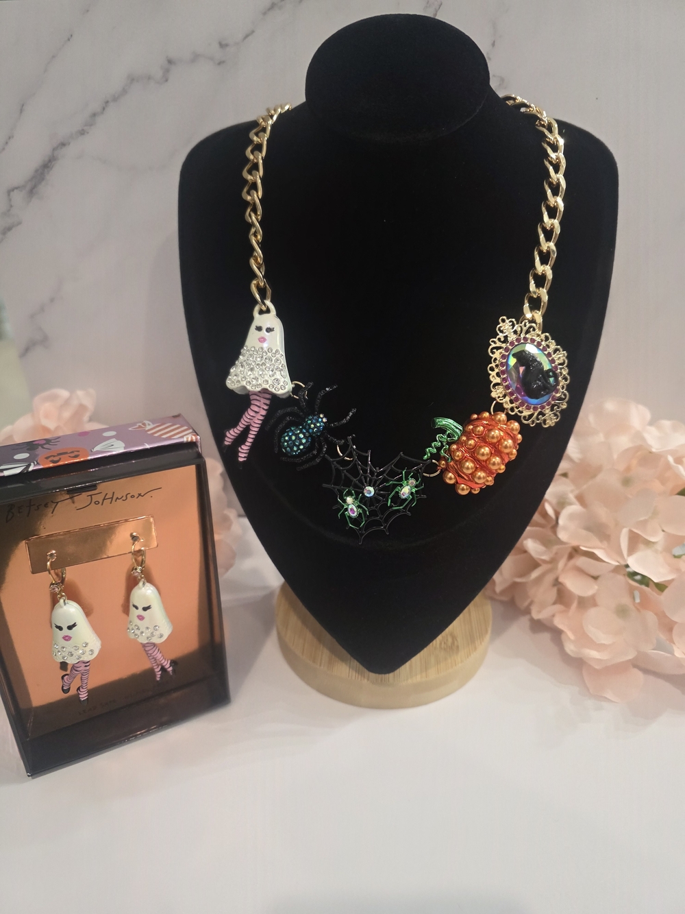 Betsey Johnson -Gold Chain Halloween Statement Necklace with Matching Earrings